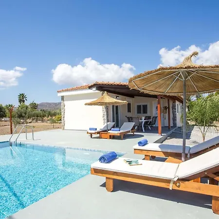 Luna Rossa Beachhouse * Gennadi